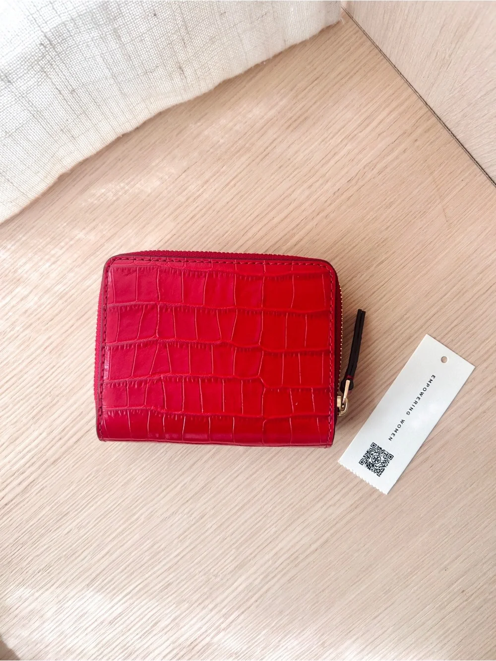 NWT💋Tory Burch Emerson Embossed Mini Wallet 175891 Red Sky gifts Coin Zip